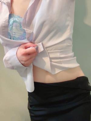 西川のぞみ 24歳