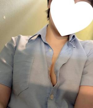 金子せり 23歳