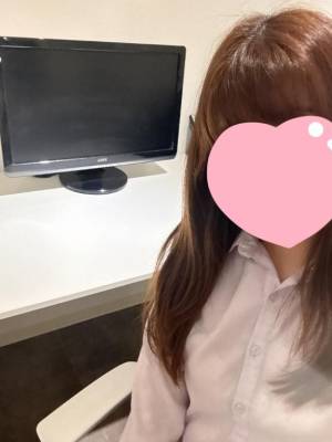 松村まみ 24歳