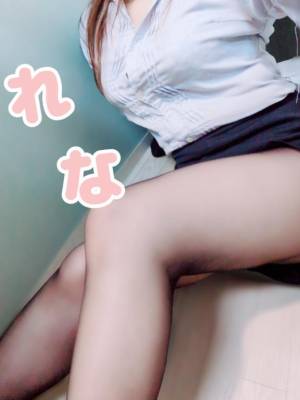 武田れな 27歳