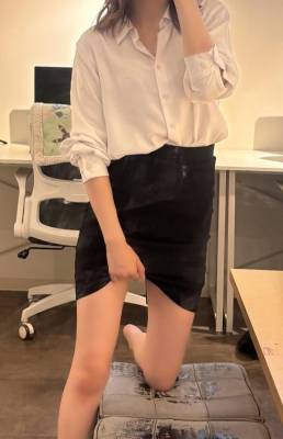 鳴海きら 21歳
