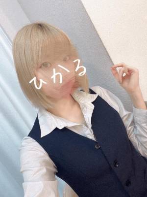 柳ひかる 26歳
