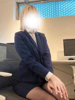 柳ひかる 26歳