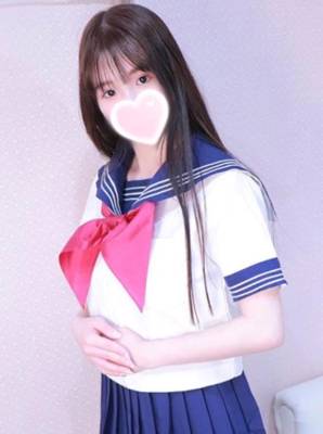 吉木ひなり 24歳