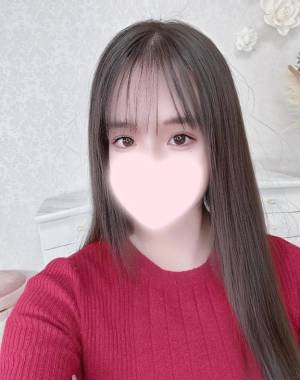 吉木ひなり 24歳