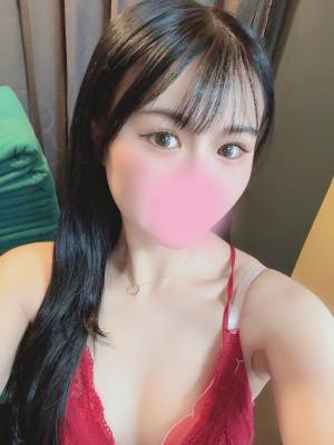 ひな 23歳