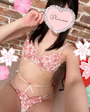 園原あんり 22歳