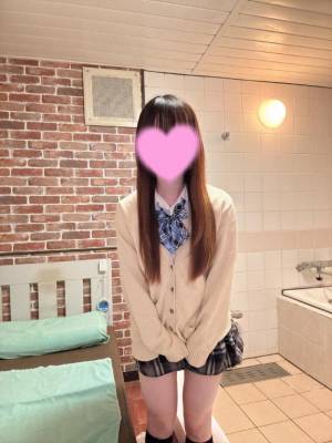 川口あやみ 21歳