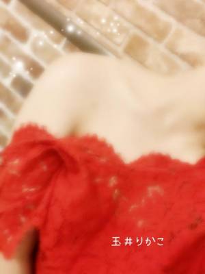 玉井りかこ 37歳