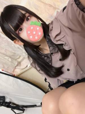 花園めろ 21歳