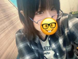 湊るる 18歳