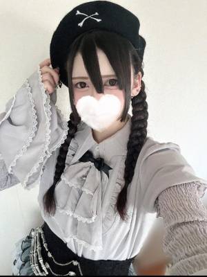 白鳥ジャスミン 19歳