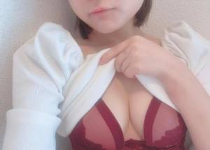 桐谷れな 18歳