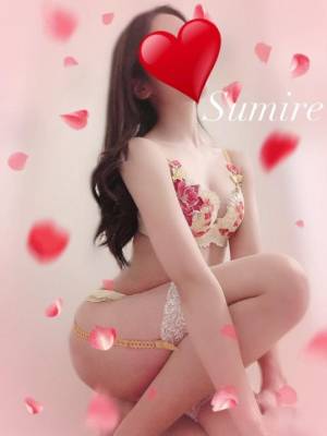 月野すみれ 28歳