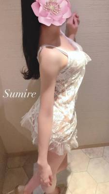 月野すみれ 28歳