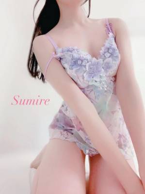 月野すみれ 28歳