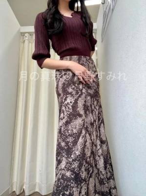 月野すみれ 28歳