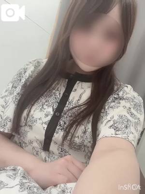 二宮ことは 33歳
