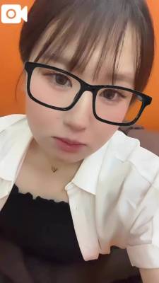 さや 23歳