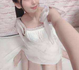 めい 22歳