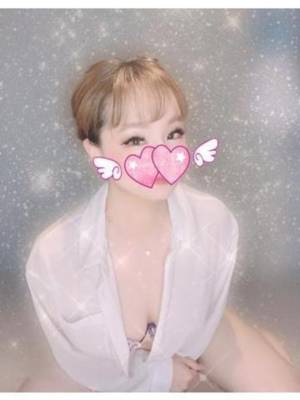 芹沢りり 31歳