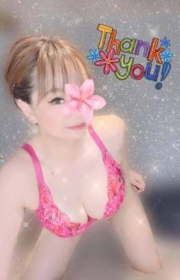 芹沢りり 31歳