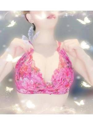 芹沢りり 31歳