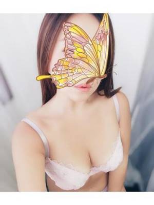 渡辺みな 32歳