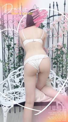 桜庭ゆりあ 25歳