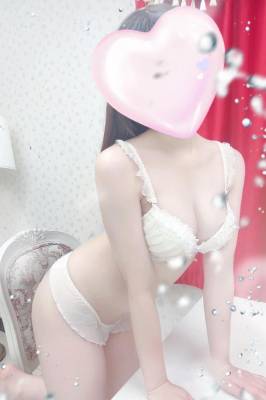 桜庭ゆりあ 25歳