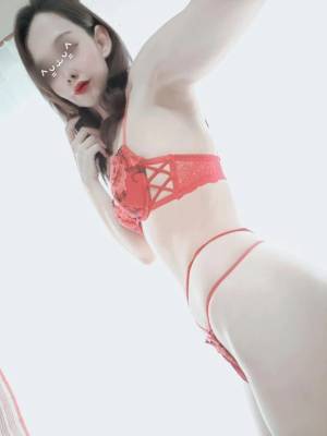 浅見ゆうな 41歳