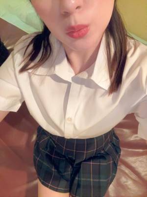 唯川あかね 34歳