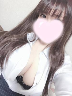 りの 23歳