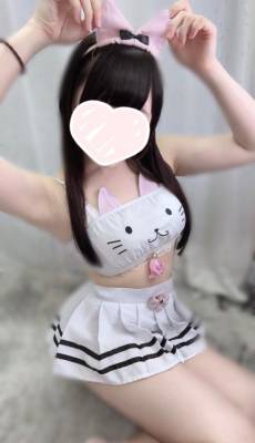 せな 18歳