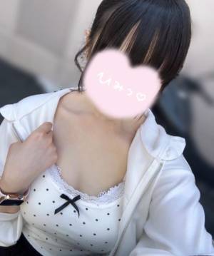 せな 18歳