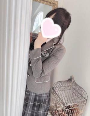 せな 18歳