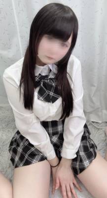 せな 18歳