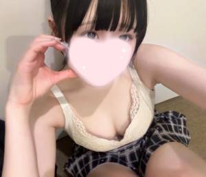 せな 18歳