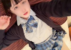 せな 18歳