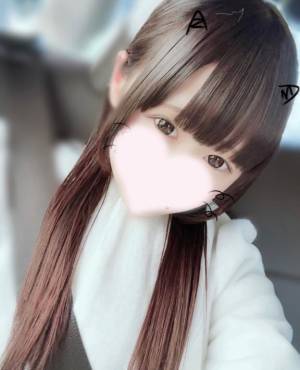 せな 18歳