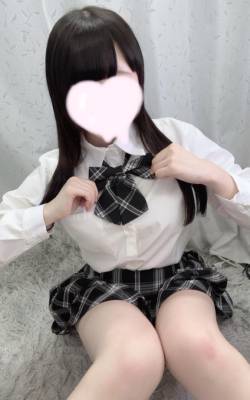 せな 18歳