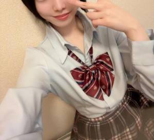 なお 21歳