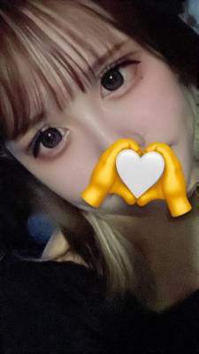 あすな 20歳