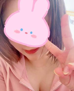 椿　こころ 27歳
