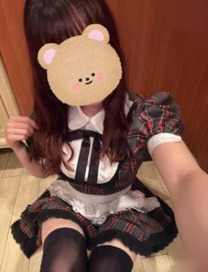 星川　さな 24歳