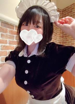 海野 あおい 27歳