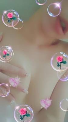 アイナ 28歳