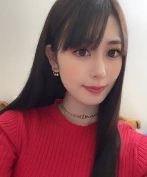 シオリ 23歳