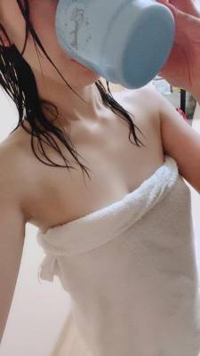 シオリ 23歳