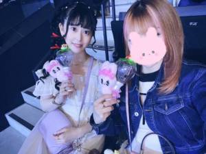 シオリ 23歳